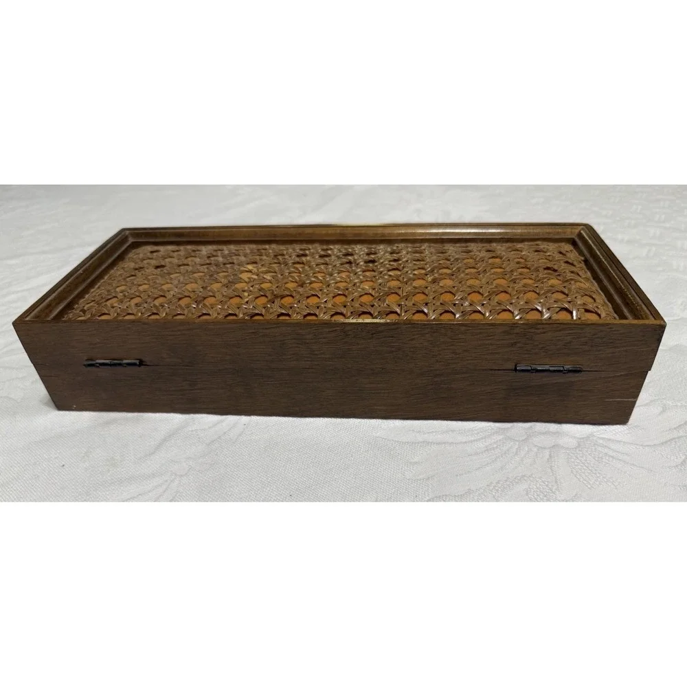 Vintage Wooden Mens Valet Box Mid Century Flip Top Wicker Rattan Lid Jewelry